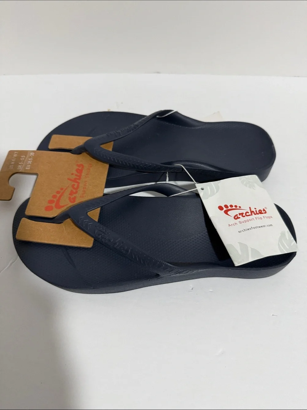 Archie’s Unisex Women's Navy Blue Flip Flop Sandals US Women’s Size 7 - Picture 2 of 6